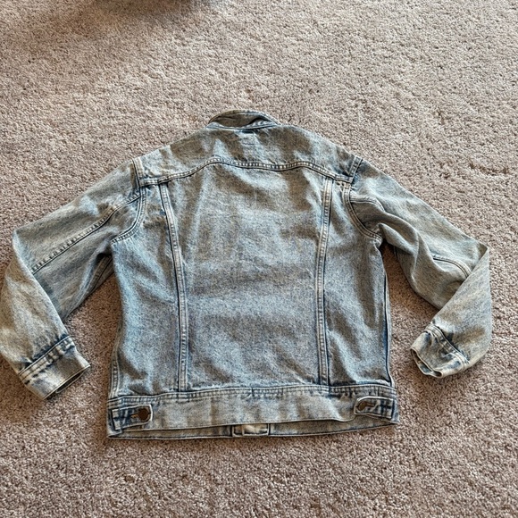 Vintage Lee Acid Wash Classic Denim Jacket Size Medium - Picture 9 of 9